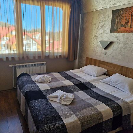 Aparthotel Forest Nook Pamporovo Bagian luar foto