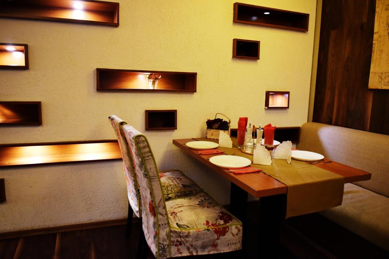 Aparthotel Forest Nook Pamporovo Bagian luar foto