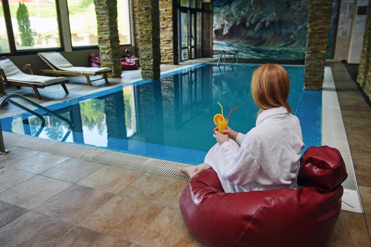 Aparthotel Forest Nook Pamporovo Bagian luar foto