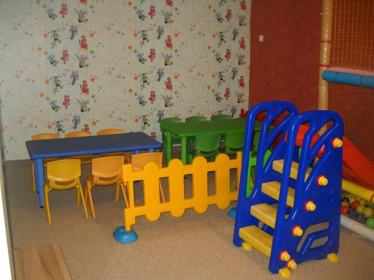 Aparthotel Forest Nook Pamporovo Bagian luar foto