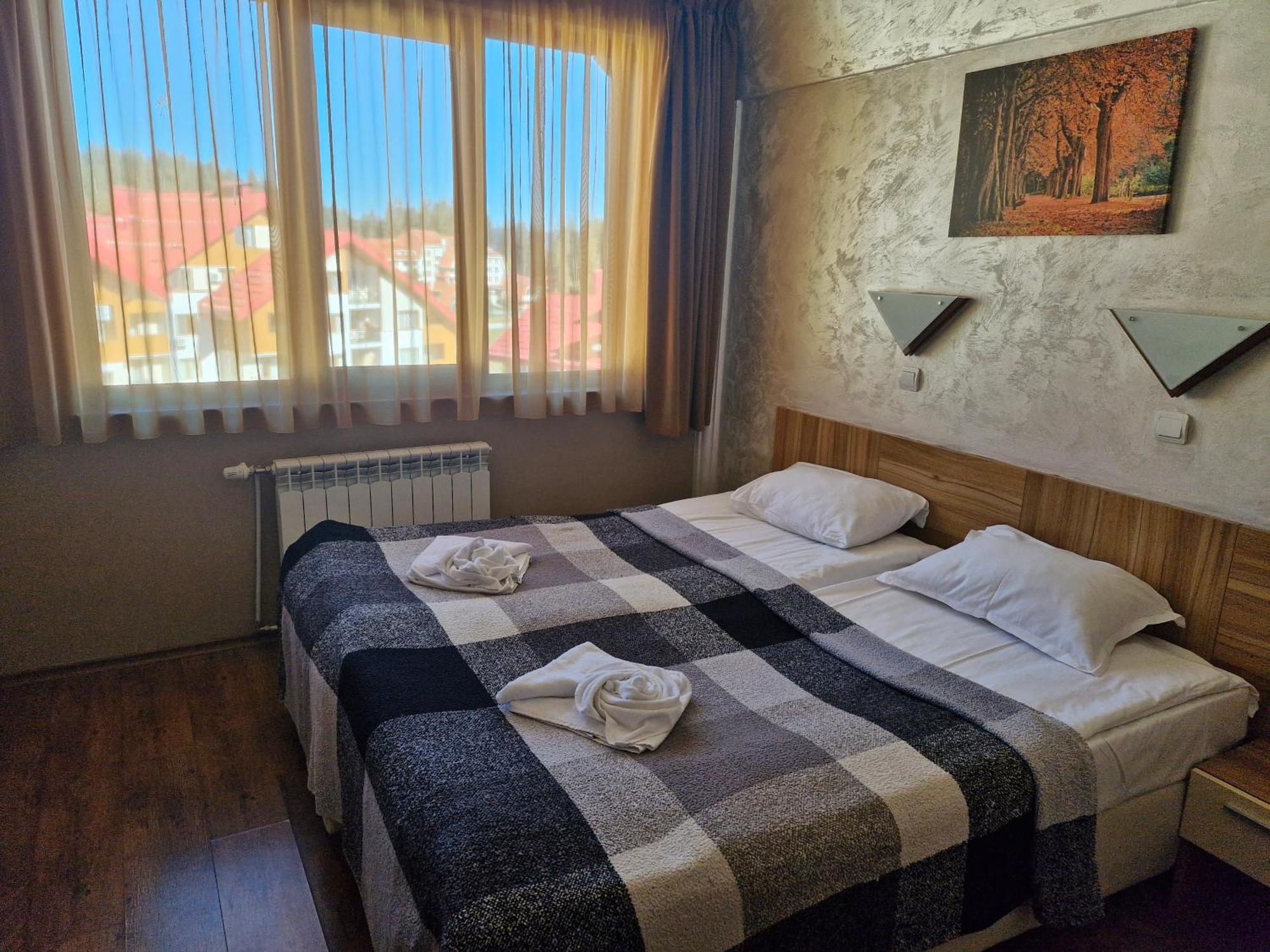 Aparthotel Forest Nook Pamporovo Bagian luar foto